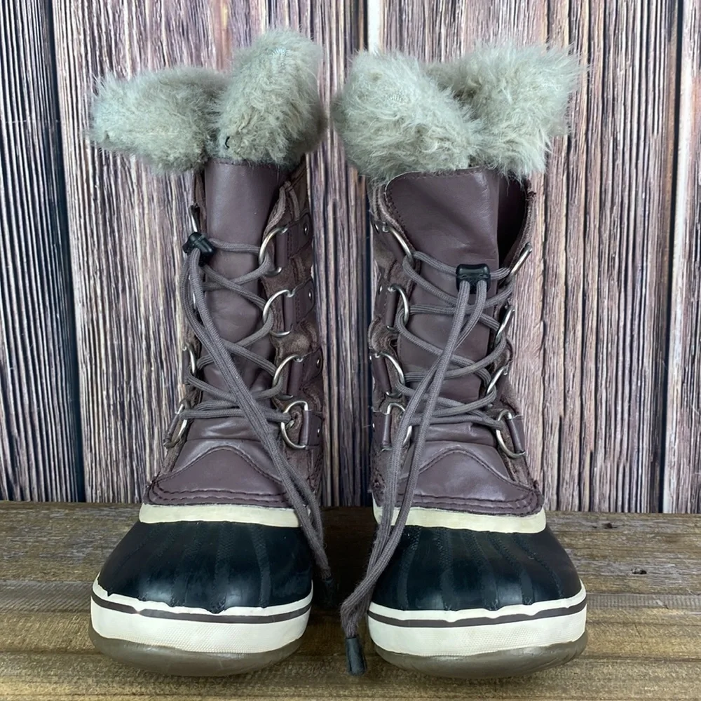 Kids Sorel Joan Of Arctic Purple Suede Snow Boots- Size 1